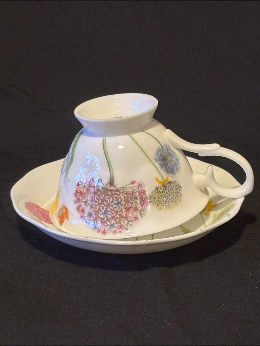 Stechol Bone China Snowball Teacup and Saucer Floral Design